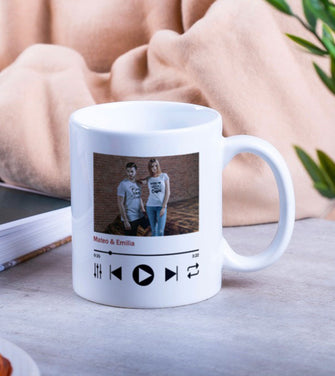 Personalisierte Tasse Mediaplayer style mit Foto und Namen